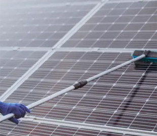 Більше світла – більше прибутку: секрети чистоти й довговічності сонячних панелей