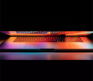 Apple отложила выпуск нового MacBook Pro