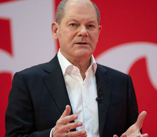 Шольц знову заявив про неприпустимість зіткнення НАТО та РФ