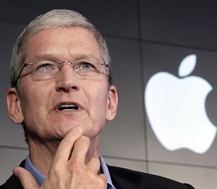 Глава Apple Тим Кук хочет "уничтожить" наличные деньги