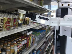 В Японії товари в магазинах розставлятимуть роботи