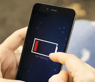 Швидка зарядка вбиває ваш iPhone чи це міф?