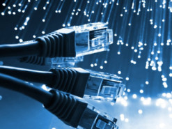 Новая эпоха для Интернета: инженеры впервые связали квантовый компьютер с оптоволокном