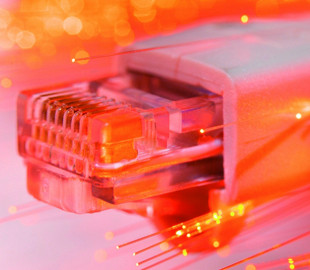 Ученые впервые передали данные со скоростью 10 Тбит/с