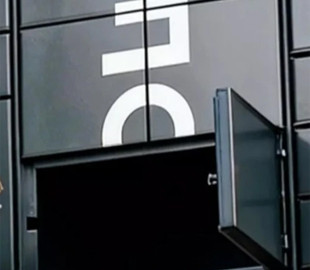 У Кривому розі підліток зламав систему поштоматів та викрав посилок на пів мільйона