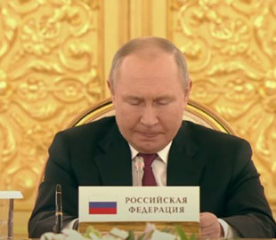 СМИ сообщают, что путин уже в коме после операции