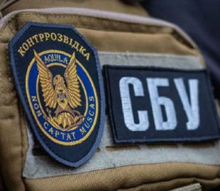 На Одещині безробітний за російські рублі полював на авто українських військових
