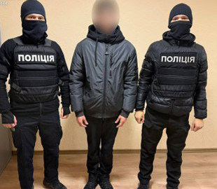 У Сумах затримали ще одного молодика за підозрою в підпалі поштового відділення