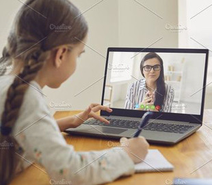 "Учитель на ровері розвозив завдання школярам": як дистанційна освіта вплинула на підготовку до ЗНО