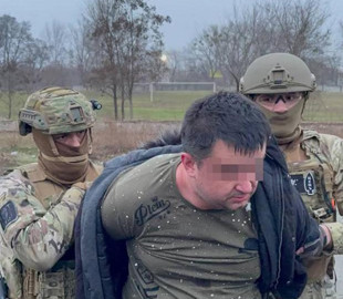 «Я вам позже что-то покажу»: скандальный блогер из Днепра прокомментировал свое задержание