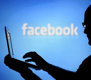 В Facebook сообщили об удалении десятков подозрительных страниц перед выборами в США