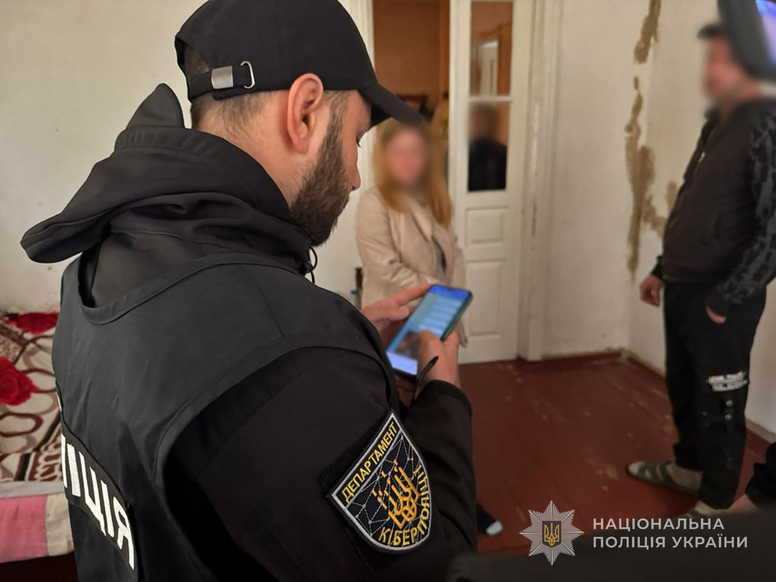 1v3_4b6d01452b4a301923c1b5b2b2112b7d.jpeg (206 KB)