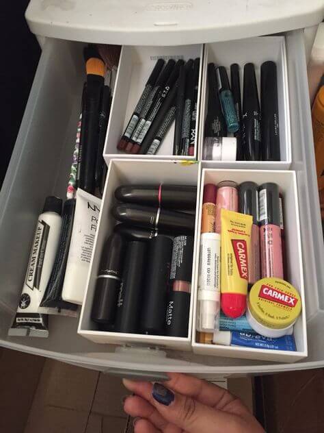 1booxee.740w_derived.jpg (37 KB)