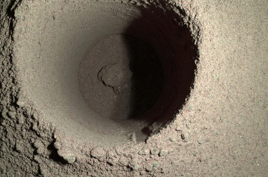 5e2ed05b-7318093b3d481c64827f6ccea146dea1.jpg (182 KB)