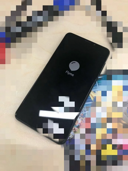 1Meizu-V8-1.png (381 KB)