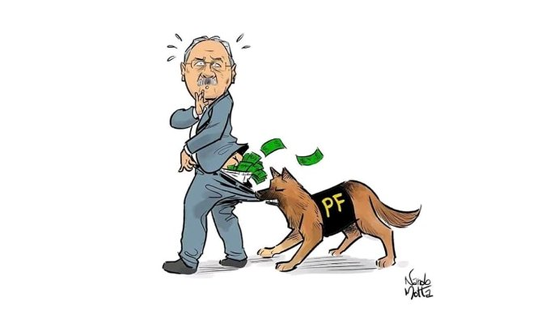 4Бразильский сенатор при обыске спрятал деньги между ягодицами 5.png (113 KB)