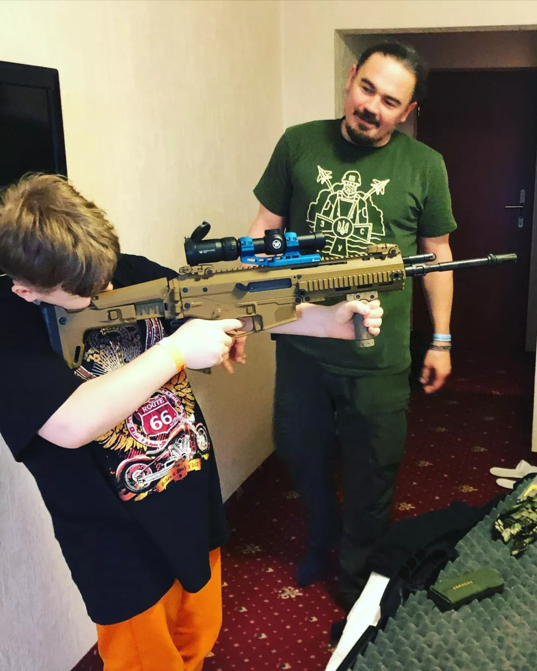 62725f7244d35.jpg.webp (112 KB)