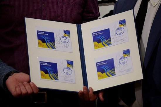 262ac845e9e194.jpeg (147 KB)