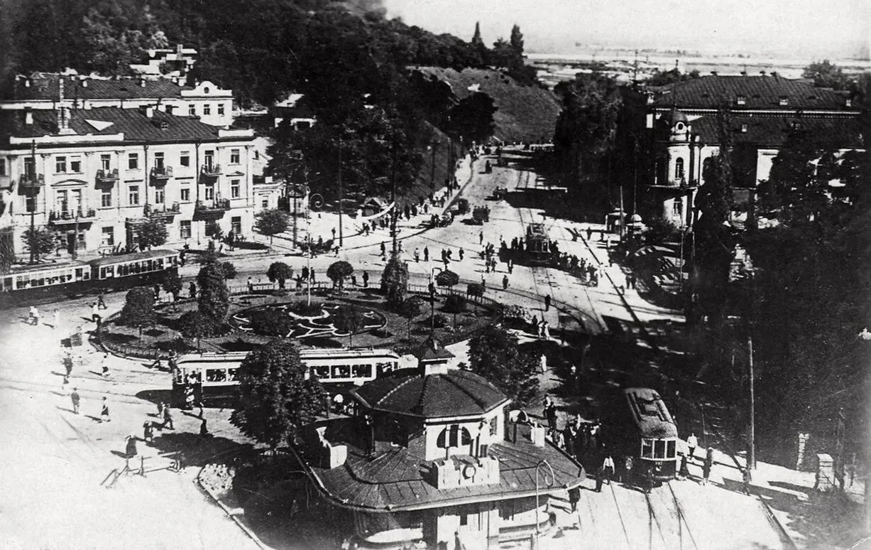 28974526652373155330491142028311078722702362n.webp (184 KB)