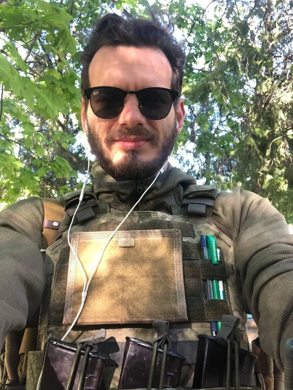 291957071102225154322941807476090861815306347n.webp (224 KB)