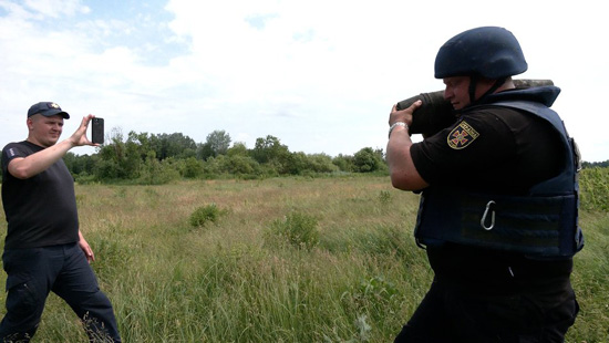 367dc8399ee0ede71.jpg (77 KB)