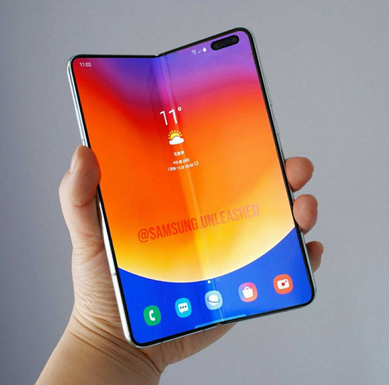 Samsung-Galaxy-Fold-2-concept_large.jpg (190 KB)