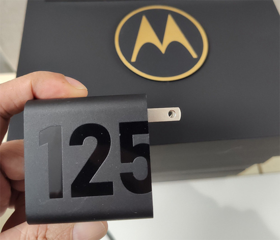 111moto2.jpg (93 KB)