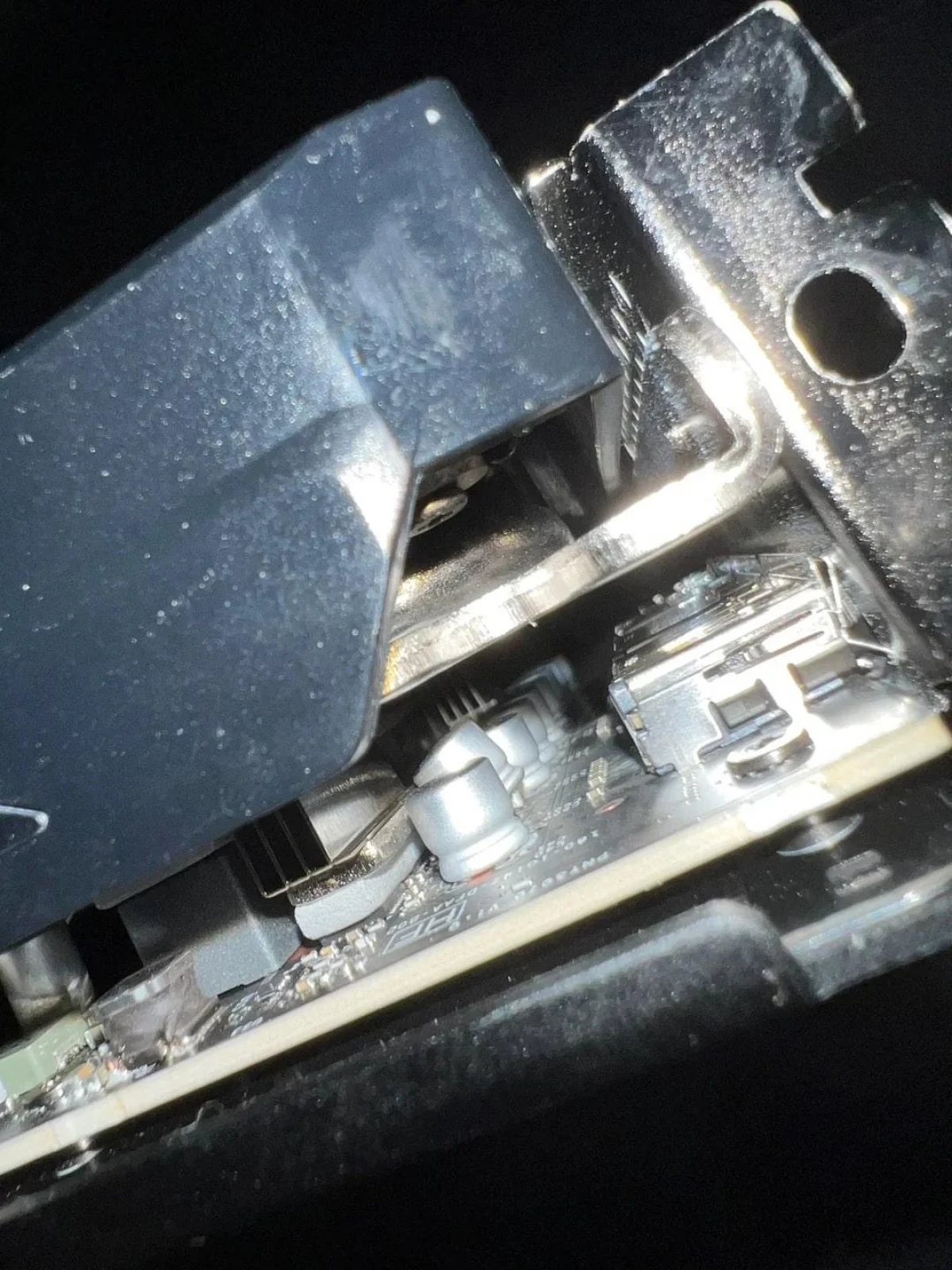 21200_0_1756648146-8760.webp (219 KB)