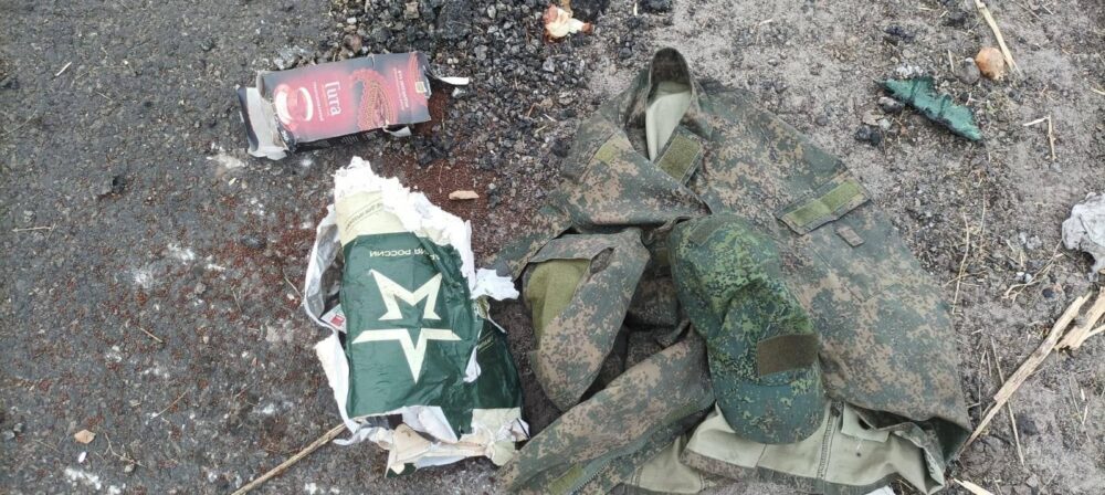 1982A6CBA-C918-4F99-A0EC-D0E0B3179236.jpeg (127 KB)