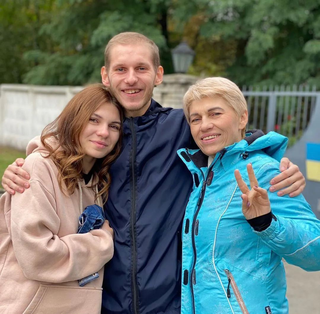 1photo2022-09-2216-30-12.webp (128 KB)