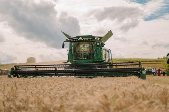 24e2032e8336c07860b7ffe544aa09422.jpeg (103 KB)