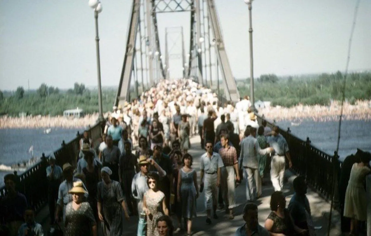 30158743753676887332788563192004216474451967n1.webp (69 KB)