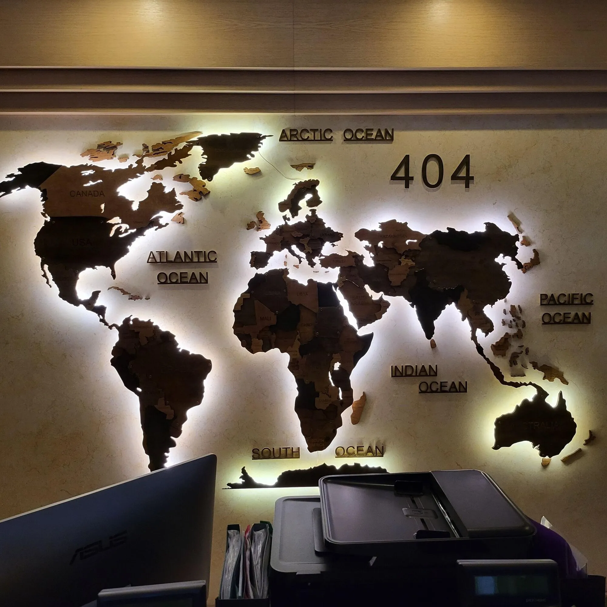 30254100953896569244435696726018454604607998n.webp (272 KB)