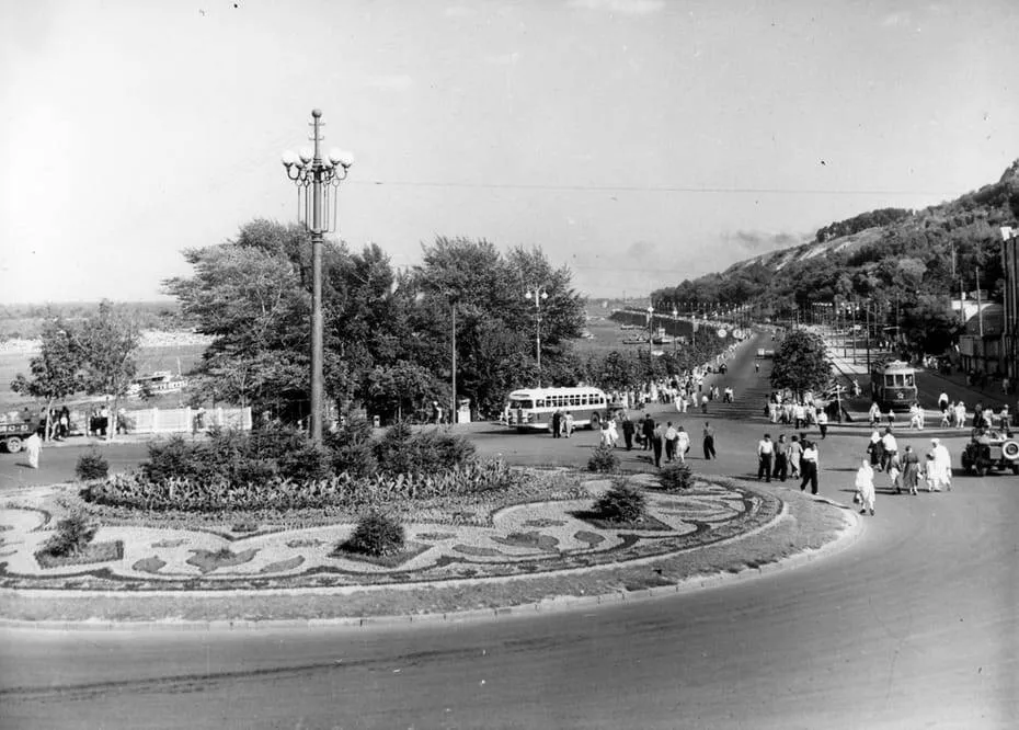 30507209353175795849927197808171692103510291n.webp (86 KB)