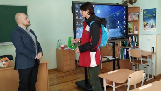 cebc5d9df33b7fa46fc6e0789c81404c.jpg (131 KB)