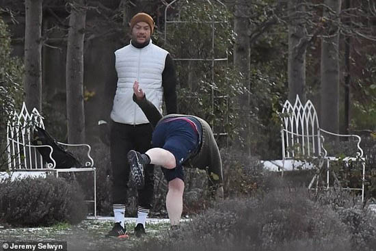 1861dbaadce78ce02d2ff668083cbbef.jpg (59 KB)