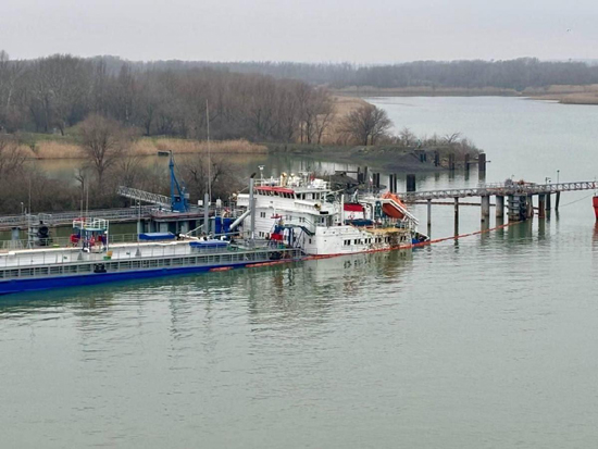 1766361492-9953.jpg (155 KB)