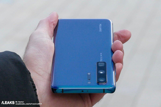 2huawei-p40-pro-prototype-live-images_large.jpg (128 KB)