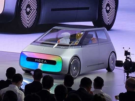 21606032363_1.jpg (96 KB)