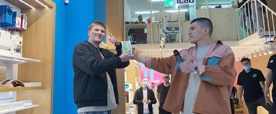 301000bym-cc79.jpg (132 KB)