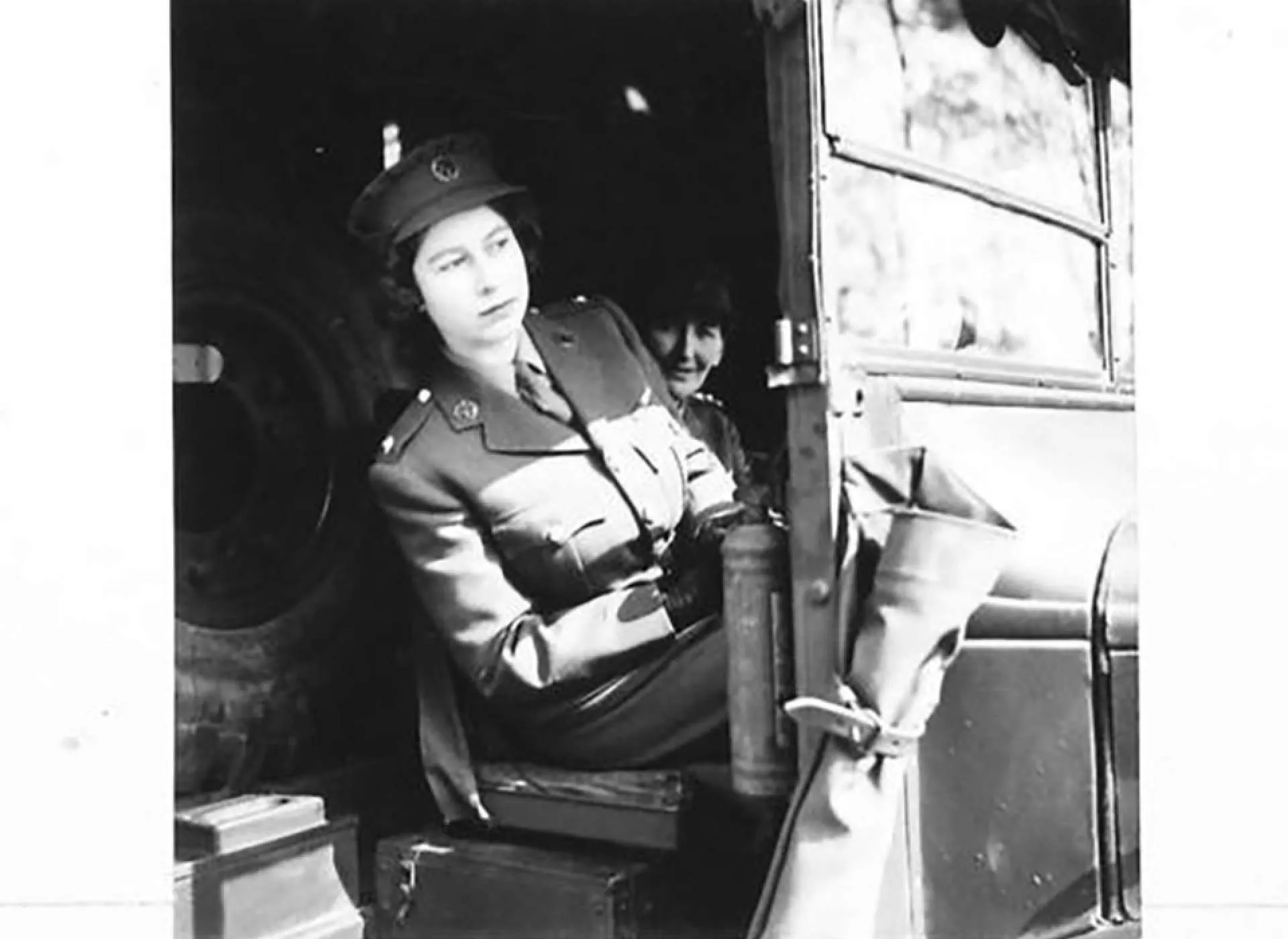 3image-3-kb-m.webp (71 KB)