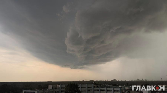 1876755_big.jpg (70 KB)