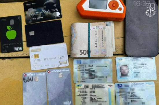 12414141.jpg (153 KB)