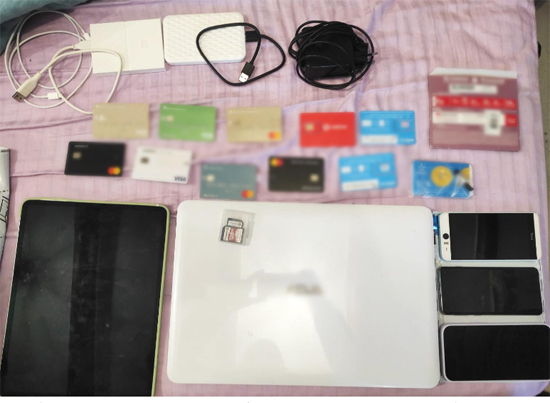 1242411111111111111.jpg (137 KB)