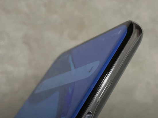 2oneplus9pro3_large.jpg (100 KB)