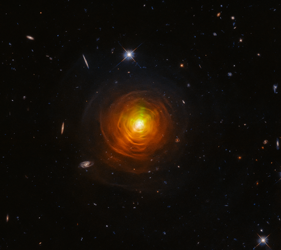 1hubble_cw_leonis.png (331 KB)