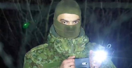 2aux-1636788045-2.jpg (90 KB)