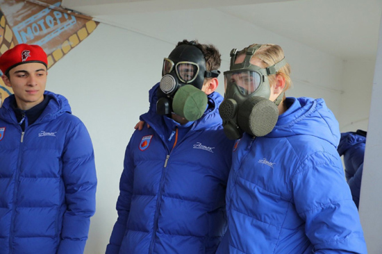 3FEd51WJX0AMS-Uq-1536x1023.jpg (112 KB)