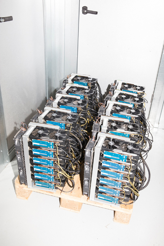 3photo_barnard_explosions_10.jpg (351 KB)