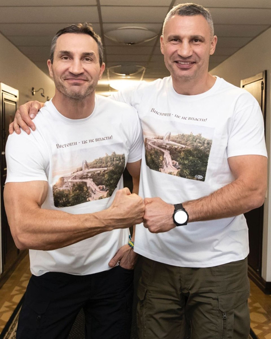 1028deffe-1beba46d1daa0667d8a8d37a7c3dcb32.jpg (249 KB)